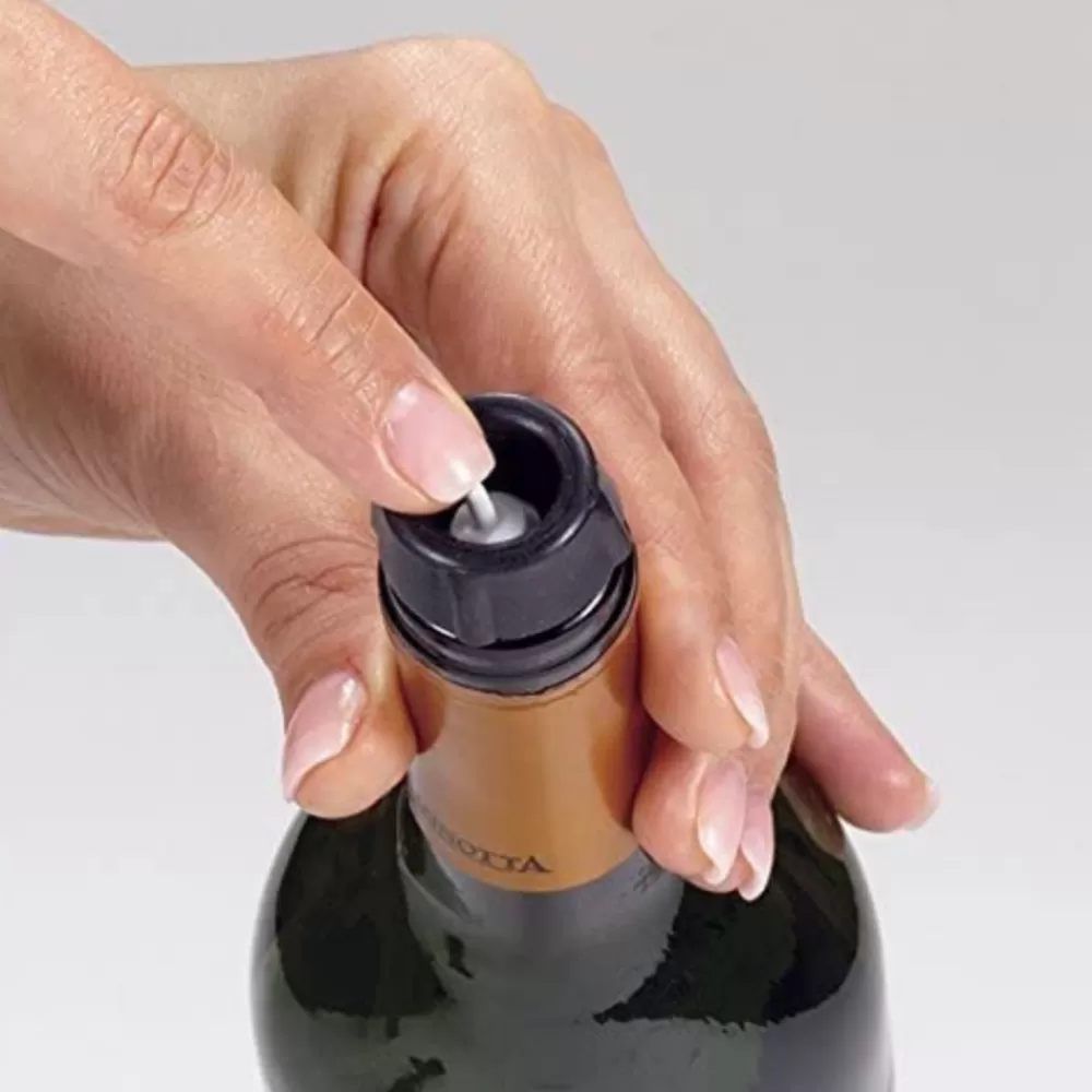 swissmar_vacuum_wine_saver_in_black_or_grape_4.webp Cheap Vacuum Wine Saver (In Black Or Grape) Wine